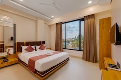 Hotel The Container, Kolhapur