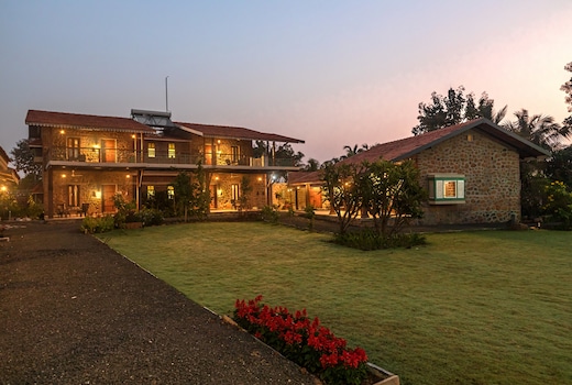 SaffronStays Lake House Bouganvillea