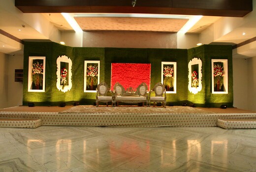 Comfort Inn Donil Vadodara Vadodara Inr 664 Off 2 7 0 0