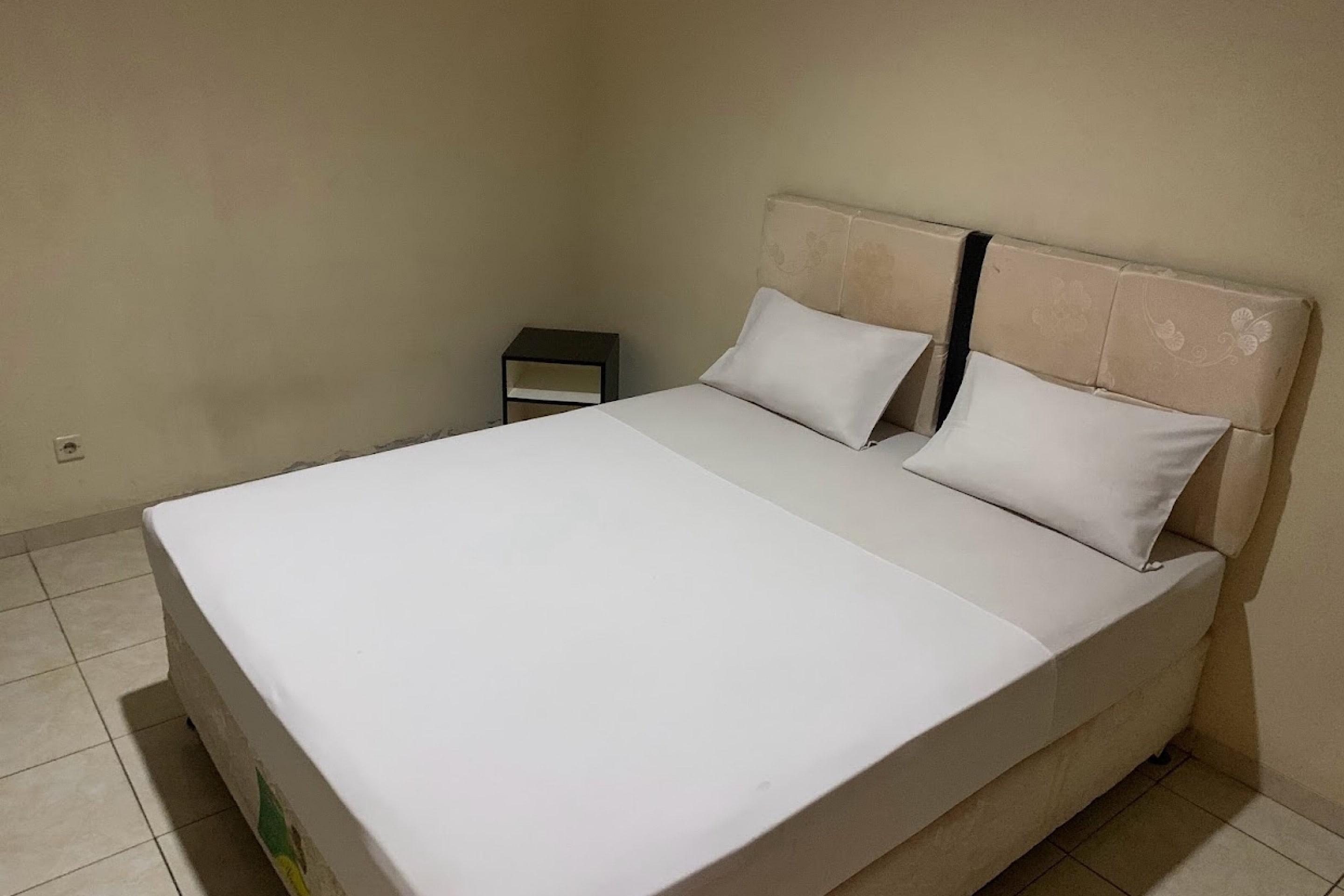 OYO 93758 Lembah Sriti Homestay Near Sirkuit Motor Cross Internasional 459 Lantan - Tap to explore photos