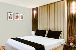Super Townhouse Oak Hadapsar, Pune