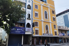 Golden sun inn, Pondicherry