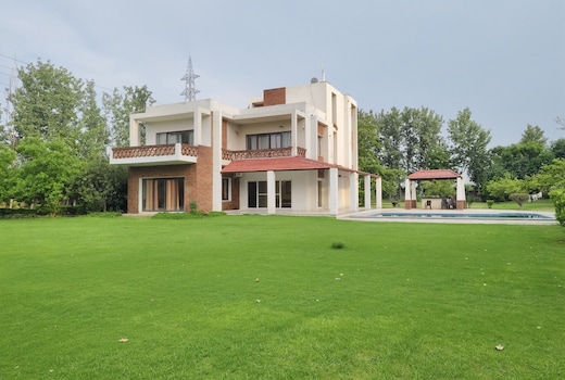 The Golf Retreat | Entire 4BHK Pool Farmhouse