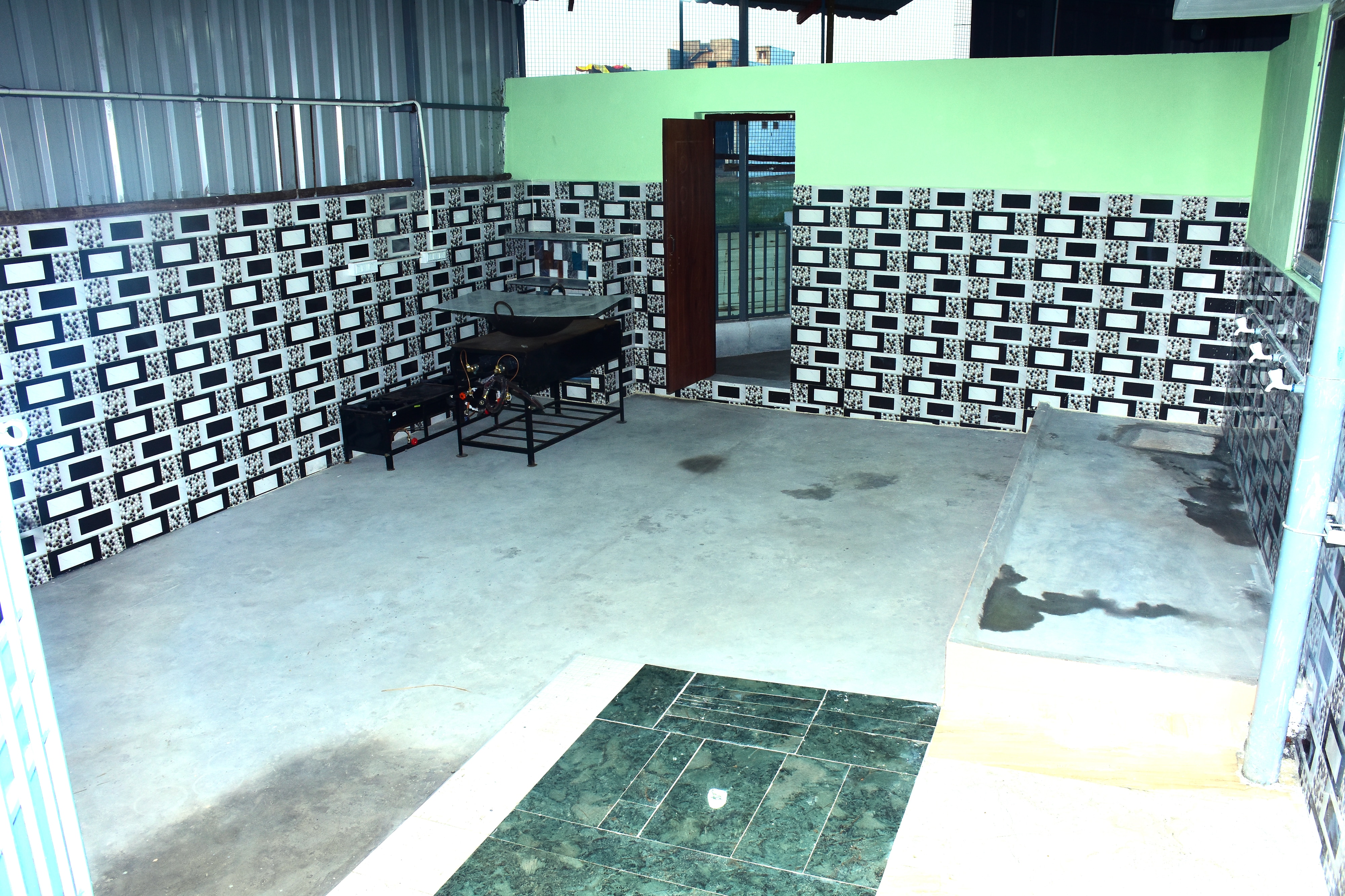 HOTEL ARUN PARTY HALL - Tap to explore photos