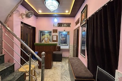 OM SAI PAYING GUEST HOUSE, Varanasi