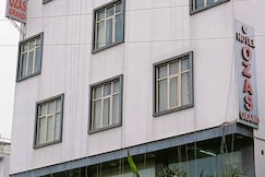 Hotel Ozas Grand - INFRONT OF BHU TRAUMA CENTER, Varanasi