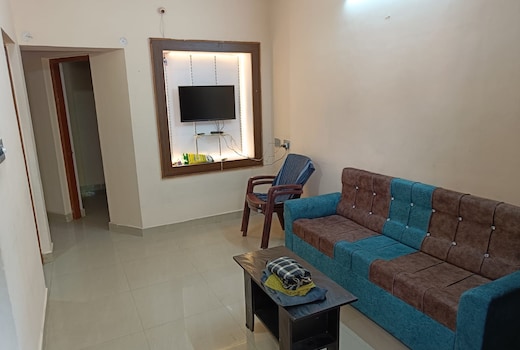 Kamadhenu 2BHK Stay