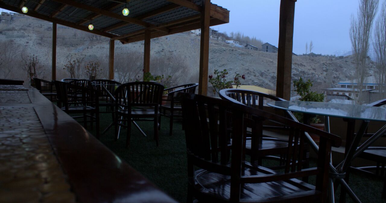 Photo 3