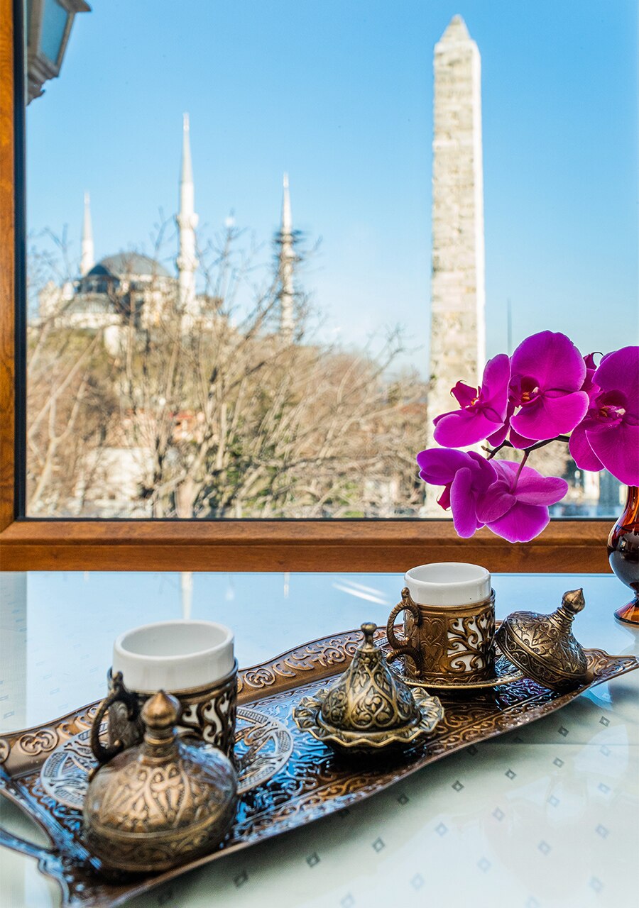 Alzer Hotel Special Class - Tap to explore photos