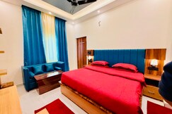 Luxurious OB homestay, Dehradun
