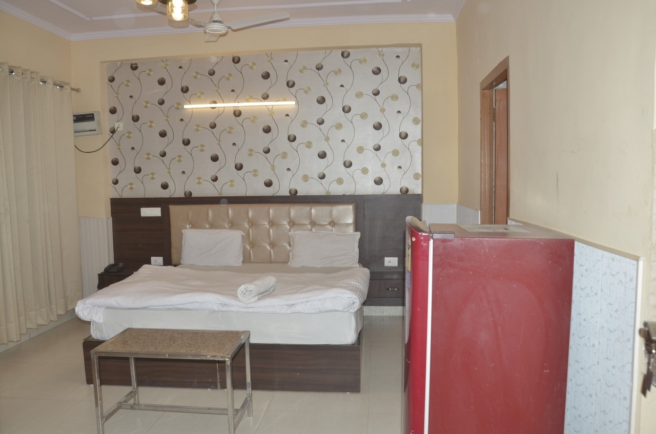 Chirag Residency By WB Hotels - Tap to explore photos