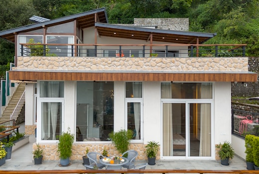 ELIVAAS 2 BHK with Terrace & Lake View | Antarmann Casa Ember