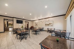 SureStay Plus Hotel by Best Western Near SeaWorld San Antonio, Kerr