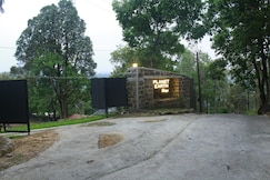 Planet Earth Stays, Valparai