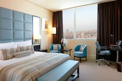 Millennium Hotel and Convention Centre Kuwait, Al Farwaniyah