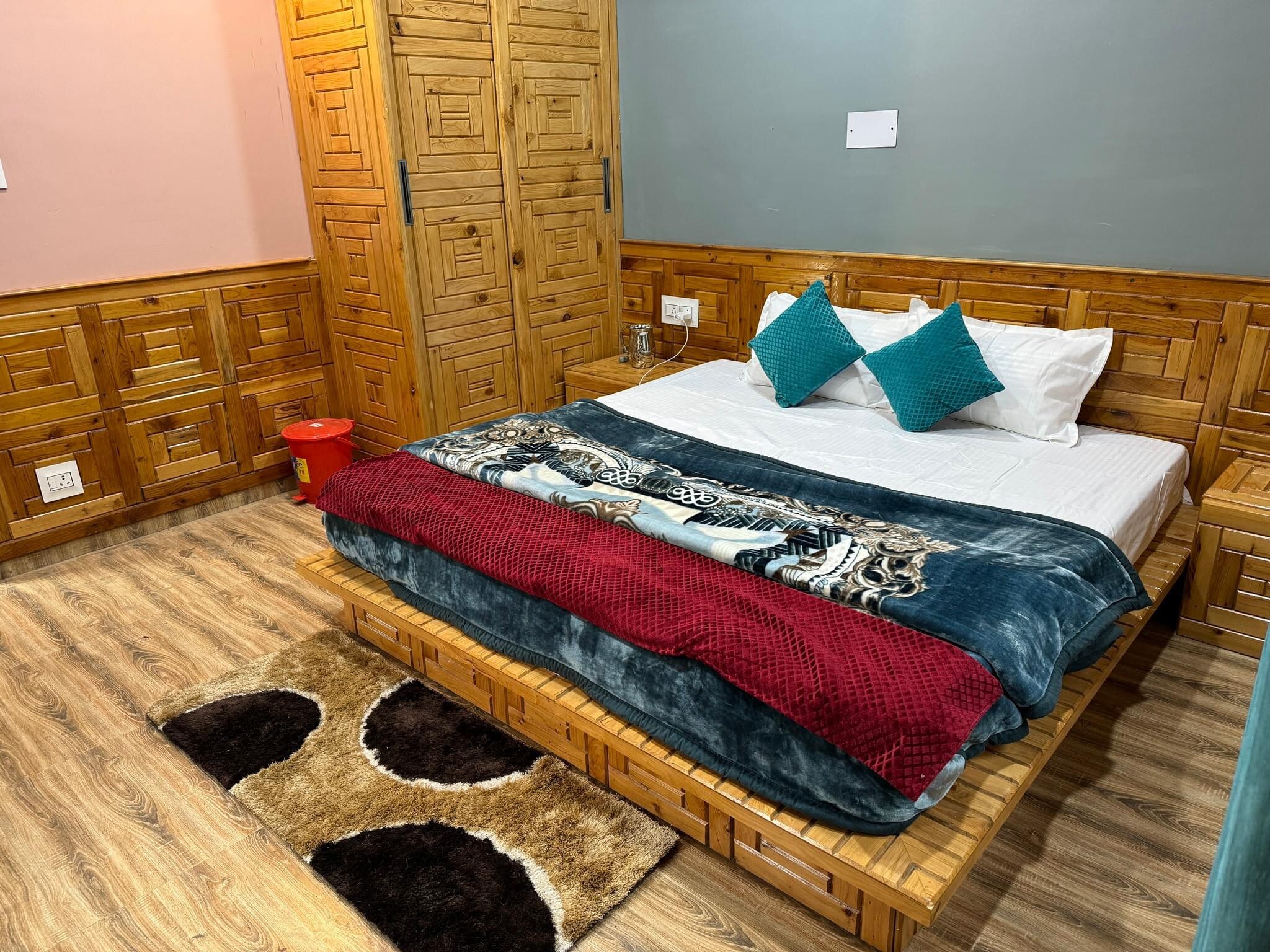 Raj Guest House - Tap to explore photos