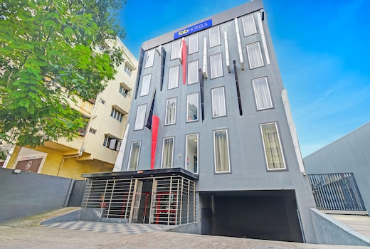 FabHotel White Ridge Shivam