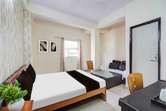 Hotel O N Nature Green, Noida