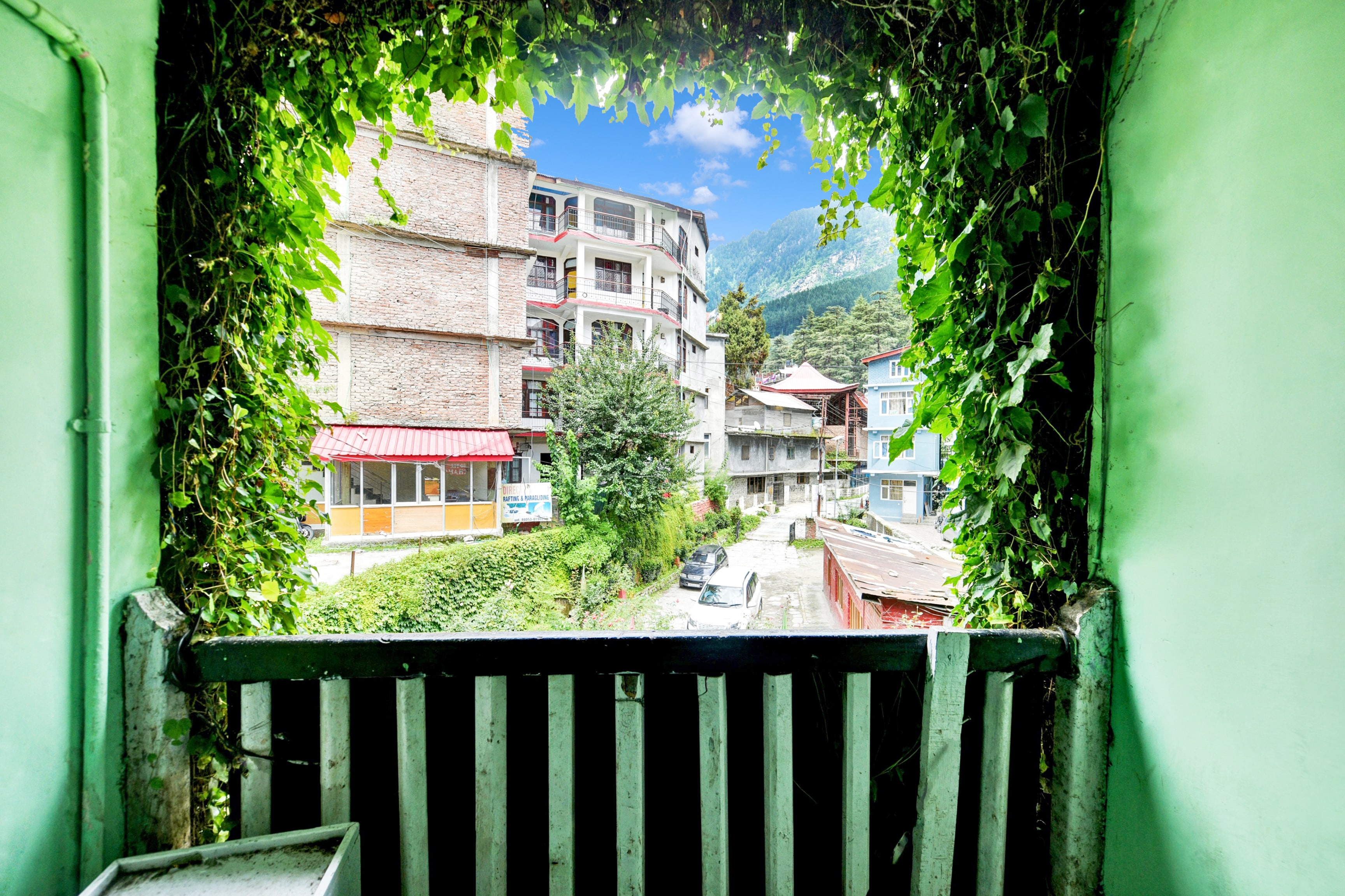 Hotel O Chaman - Tap to explore photos