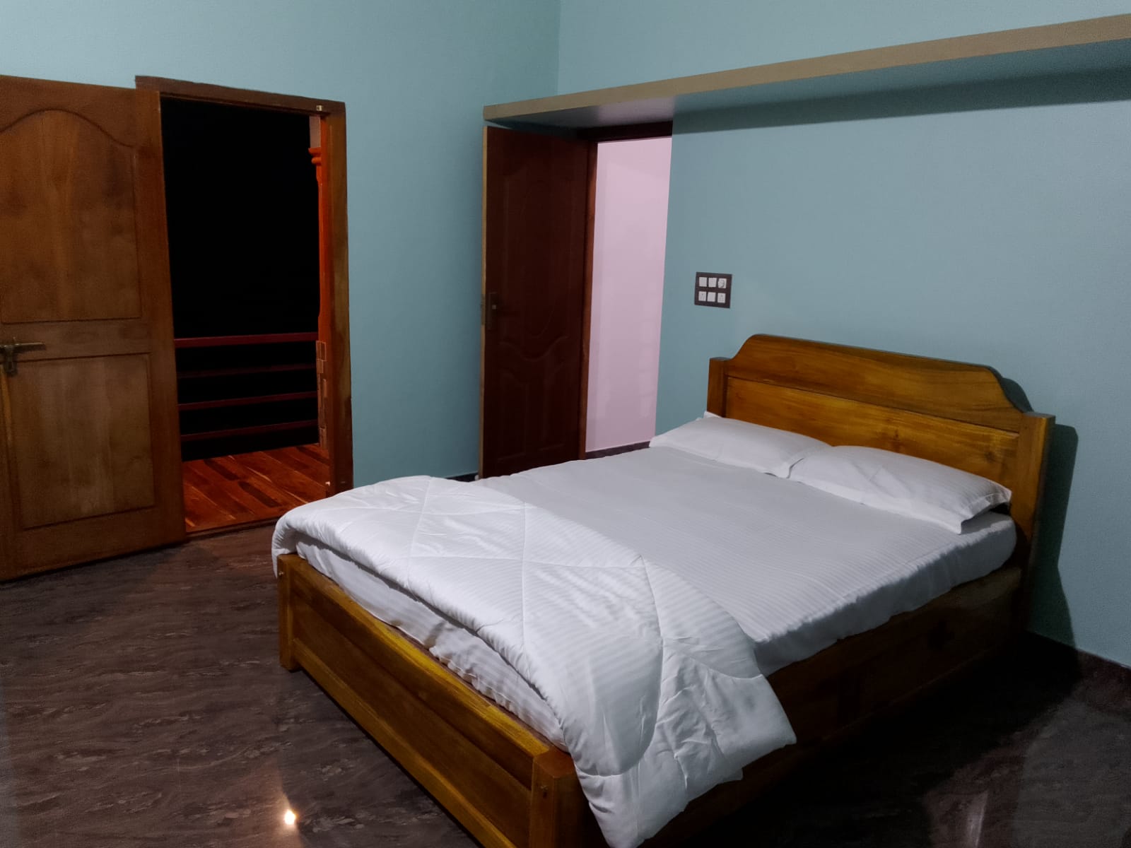 BelandurHomestay - Tap to explore photos