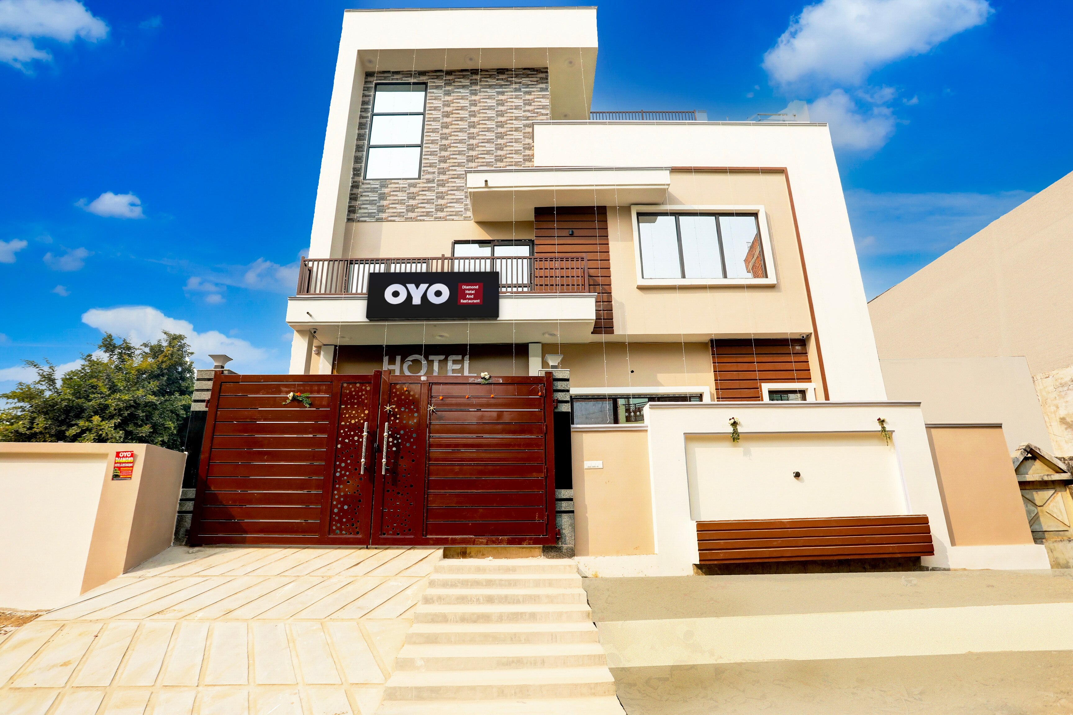 Hotel O Diamond Hotel and restaurant - Tap to explore photos