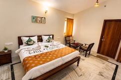 Stone age villa, Ranakpur