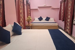 Madhavi Homestay