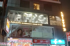 Hotel RingasInn, Dewas