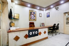 Super HOTEL O VP GRAND, Delhi