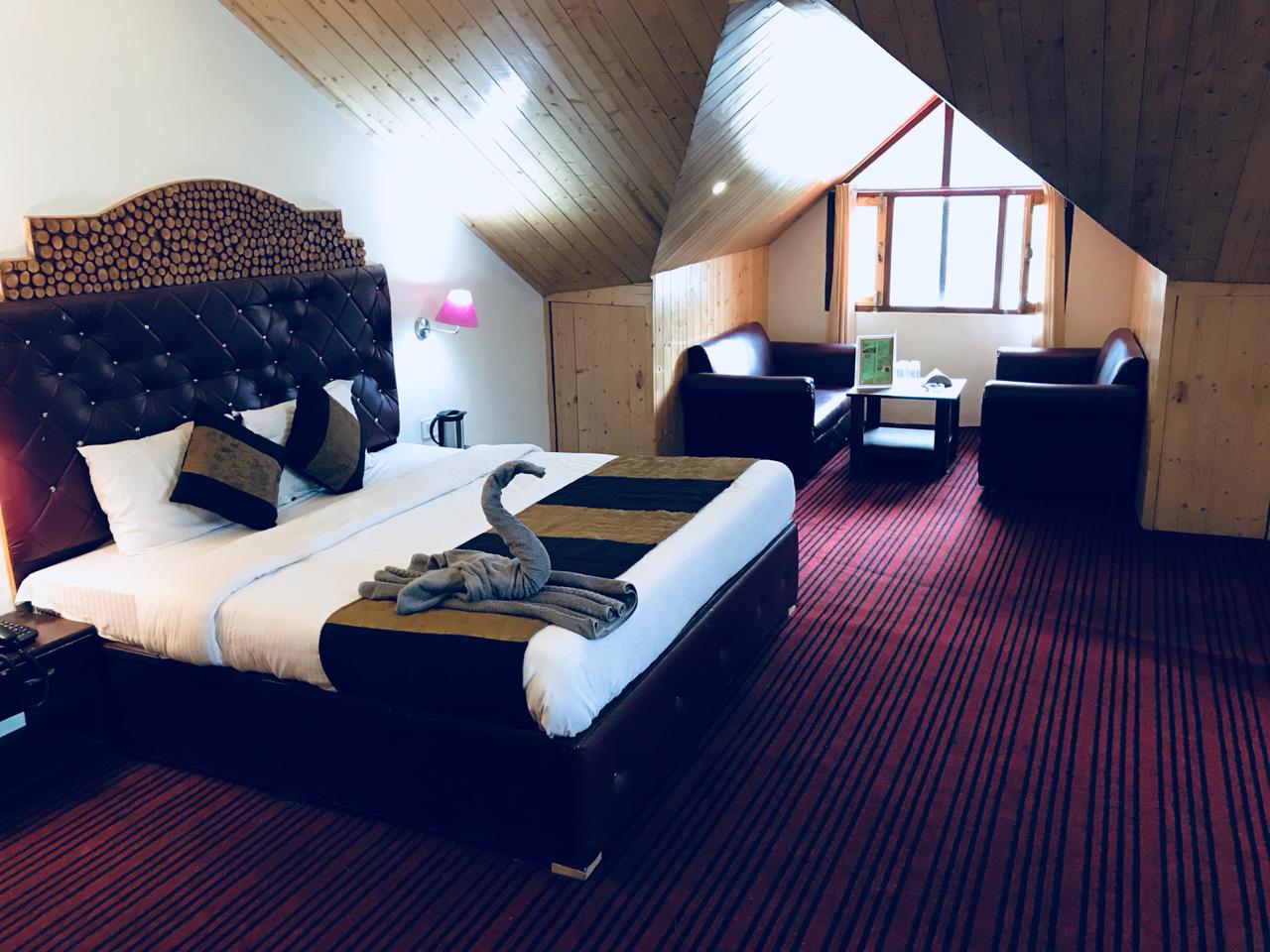 Royal View Cottage Manali INR 132 OFF ( ̶1̶1̶0̶0̶ ) Cottage Price ...