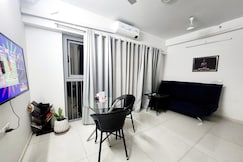 Nest Comfort | Luxurious 2BHK AC suite, Pune