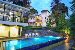 Hotel Treetop, Thekkady