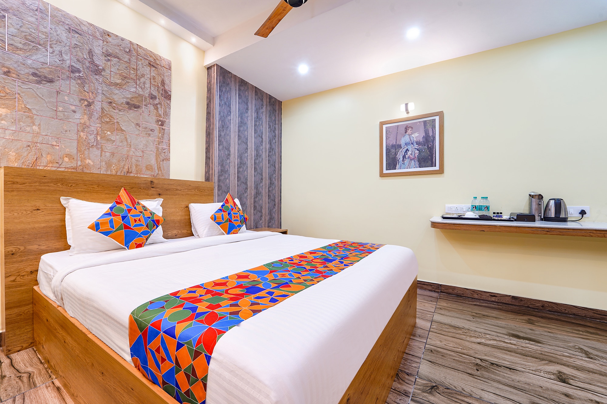 FabHotel INK - Nr Coimbatore North Railway Station - Tap to explore photos