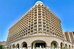 Red Wood Vacation Homes   Omaxe Hazratganj, Lucknow