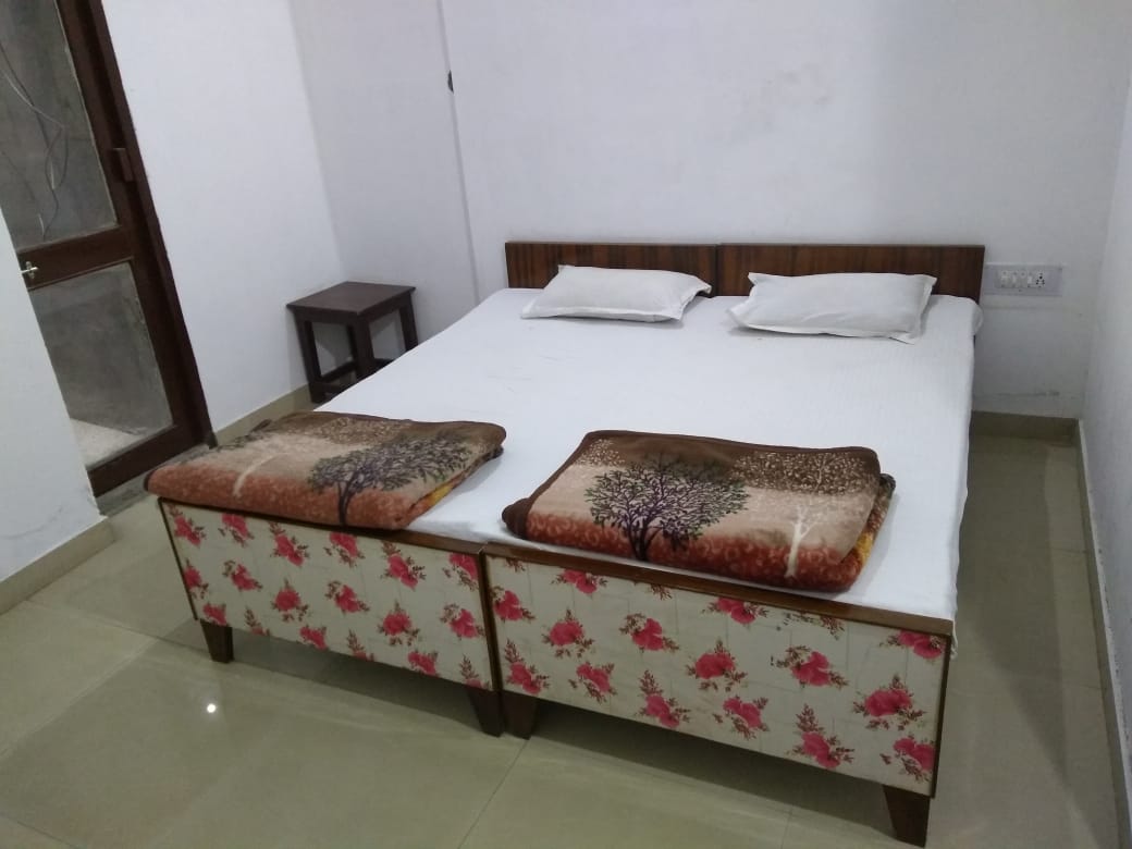 Jodhan hotel - Tap to explore photos