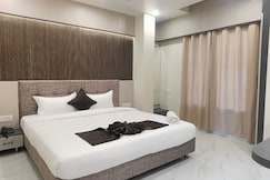 Hotel Neeom, Tarapith