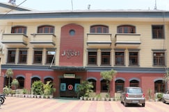 Hotel Jyoti, Baddi