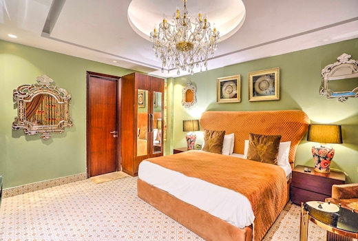 Palette Hotel And Resort Vasant Kunj Formerly Hotel Cotts Villa