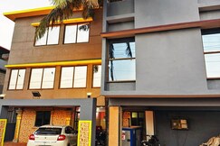Moonstar Guesthouse, Murudeshwar