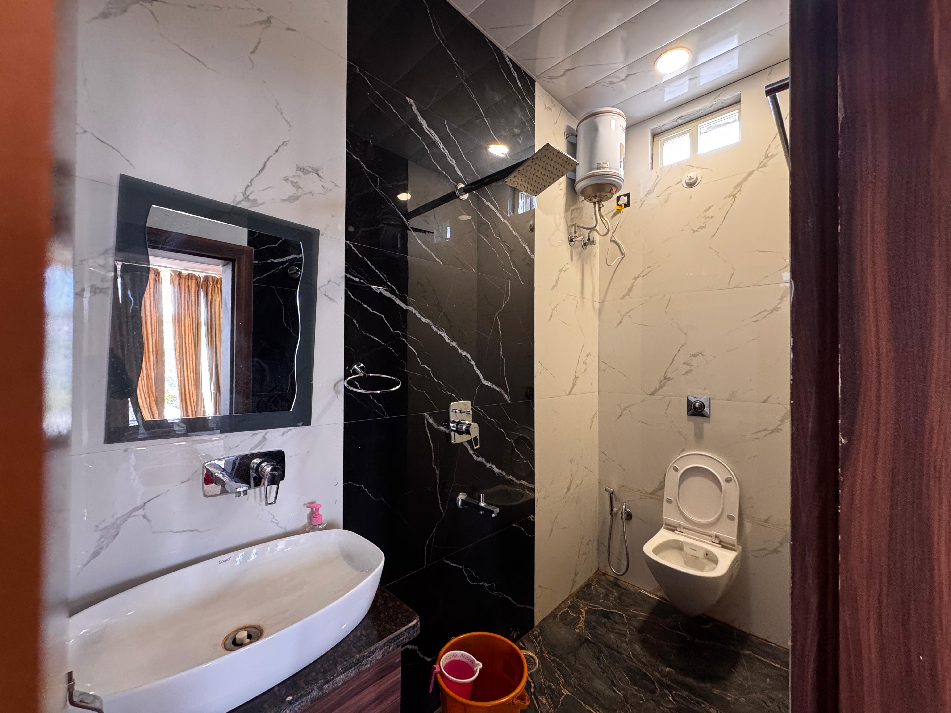 HOTEL VRINDAVAN IMPERIAL - Tap to explore photos
