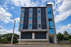 HOTEL O VEDHANSHI HOTEL BIBINAGAR, Karimnagar