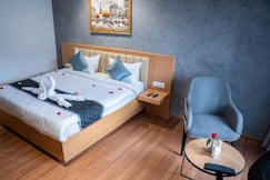 HOTEL TULIPS GRAND, Medchal