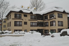 Hotel Fifth Season Pahalgam, Pahalgam