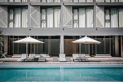 Canalis Suvarnabhumi Airport Hotel – Free Scheduled shuttle from Hotel to Suvarnabhumi Airport, Bangkok