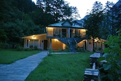 Asaka Cottage | Rooms & Restaurant, Kasol