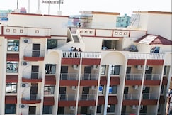 Hotel Binapani Deluxe 1, Tarapith