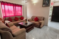 Abris Homestay 2 BHK Mountain View Apartment, Dehradun