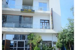 FabHotel SR Inn I, Ayodhya