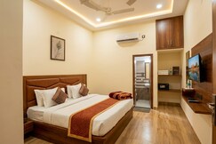 Hotel Rudra Residency, Mathura