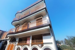 Hotel O Home KD Group Homestay, Ayodhya